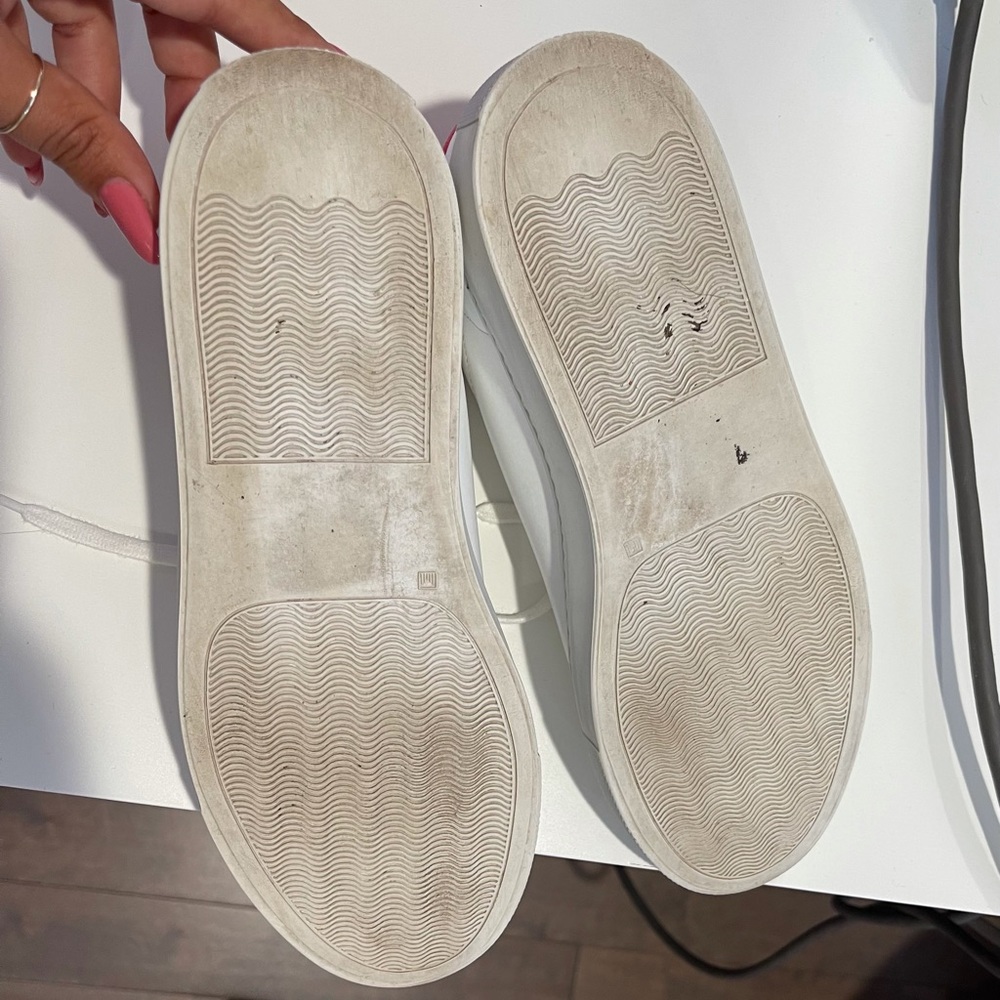Women’s common projects - Picture 5 of 5
